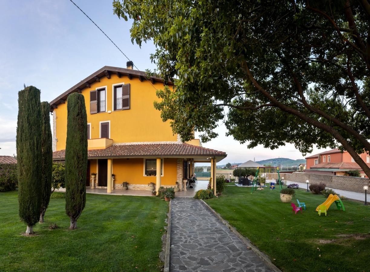 B&B La Canfora Atri Luaran gambar